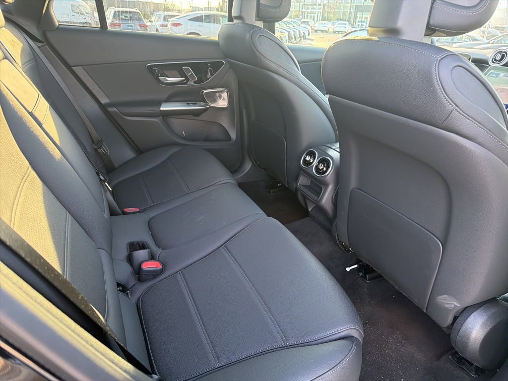 Used 2026 Mercedes-Benz GLC 300 GLC 300 image 19