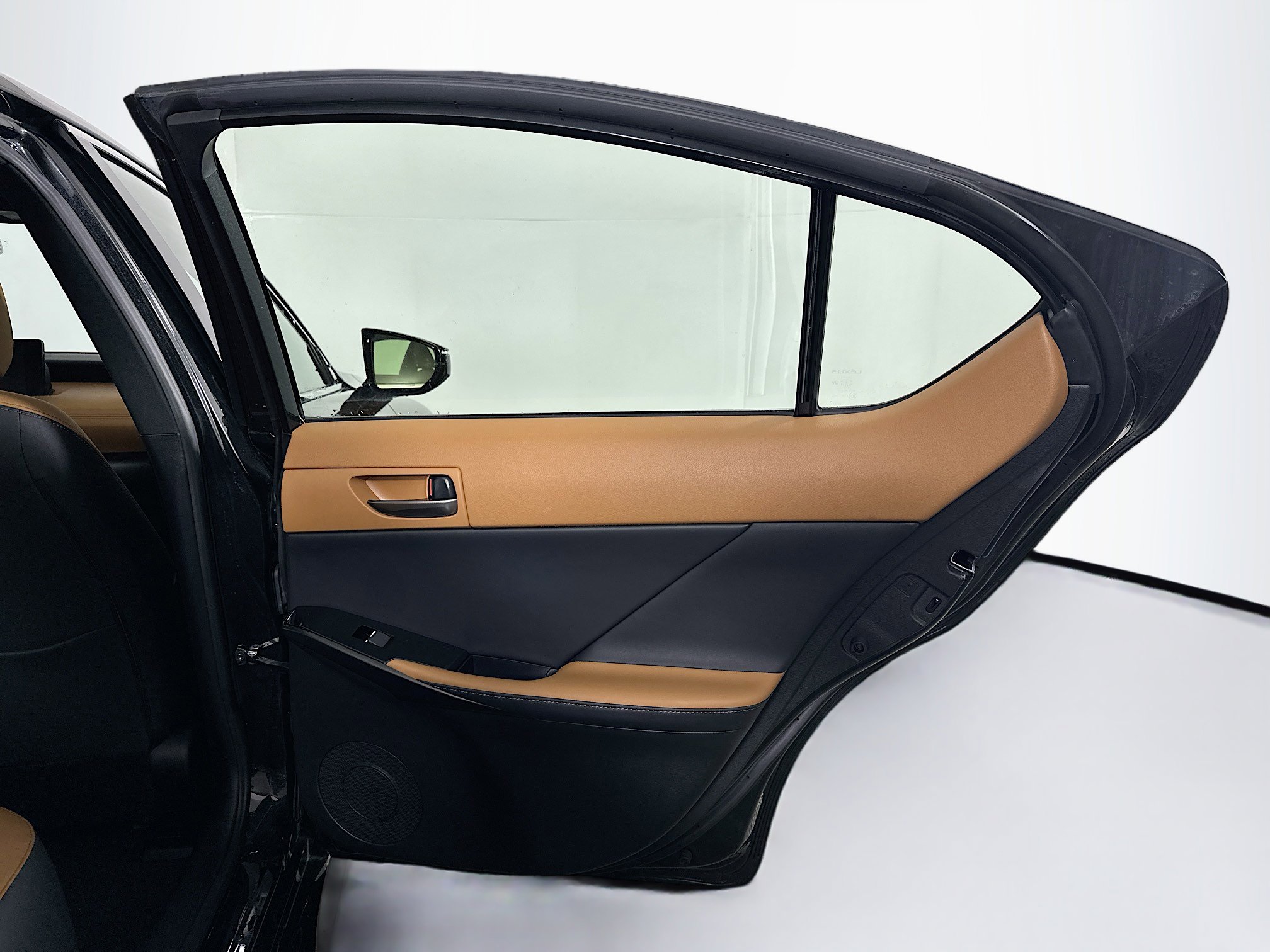 Used 2024 Lexus IS 300 IS 300 w/ Comfort Package image 29