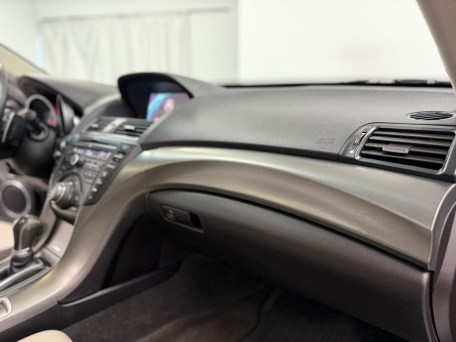 Used 2013 Acura TL w/ Technology Package AWD/4WD image 81