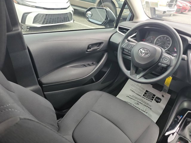 Used 2022 Toyota Corolla LE image 22
