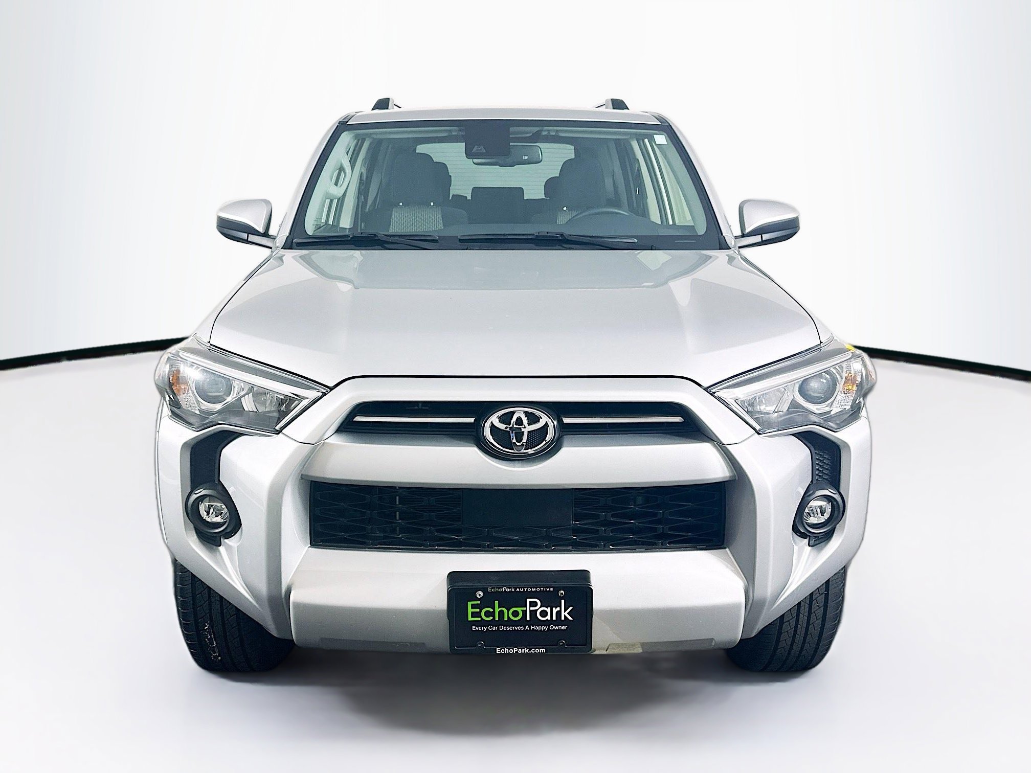 Used 2024 Toyota 4Runner SR5 image 2