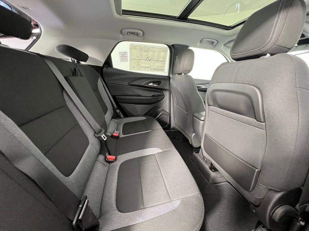 New 2026 Chevrolet TrailBlazer LT w/ Convenience Package FWD image 16