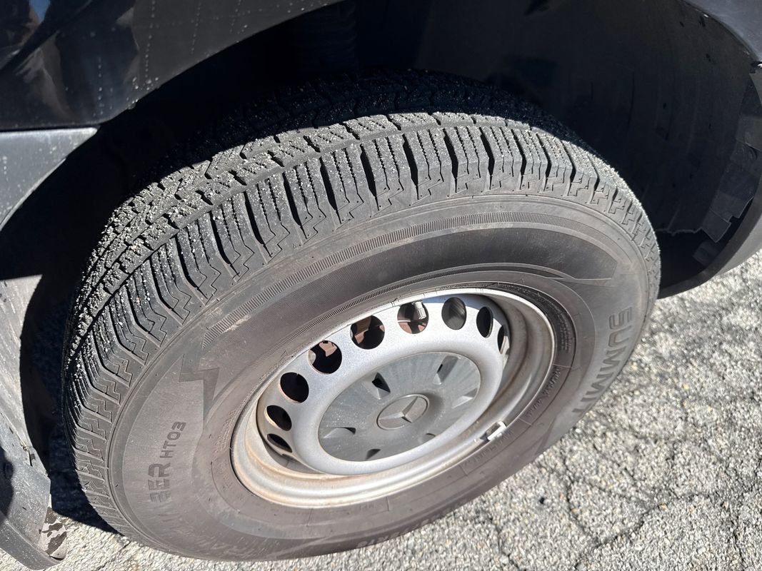 Used 2019 Mercedes-Benz Sprinter 2500 w/ Driver Convenience Package image 32