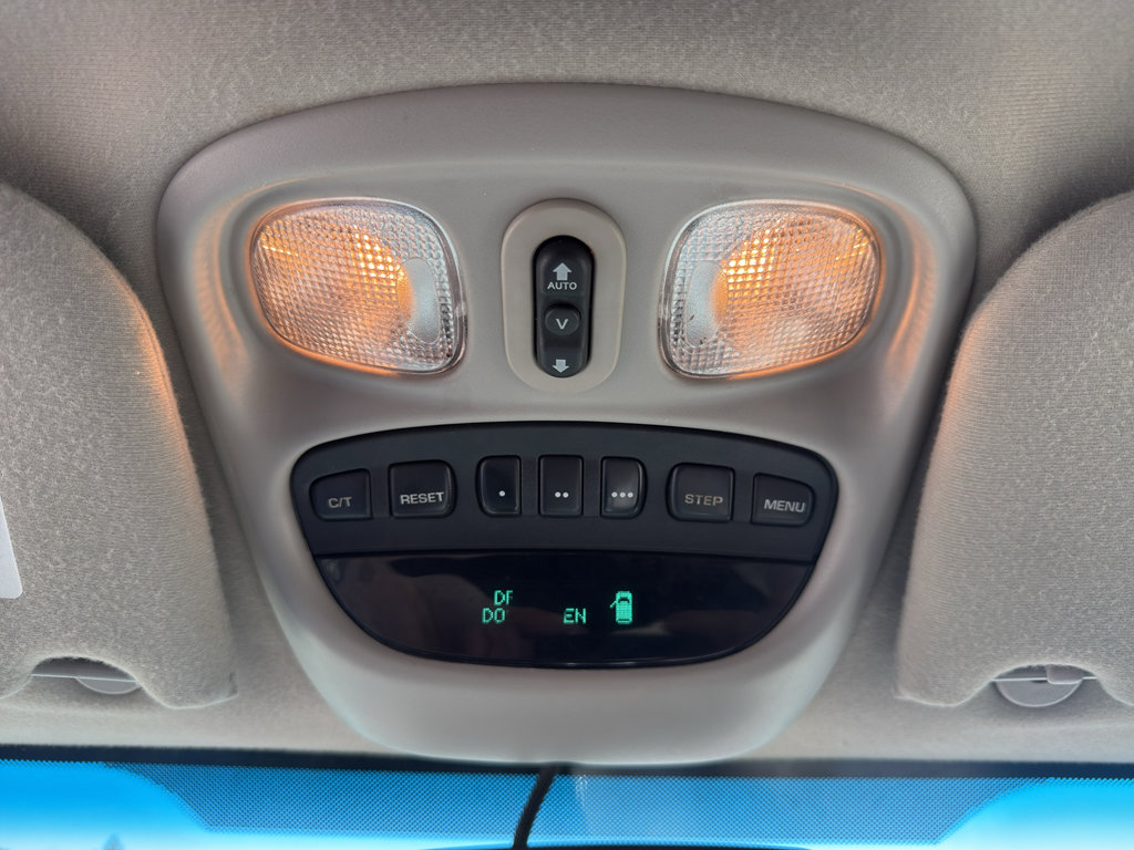 Used 2005 Jeep Liberty Limited AWD/4WD image 20