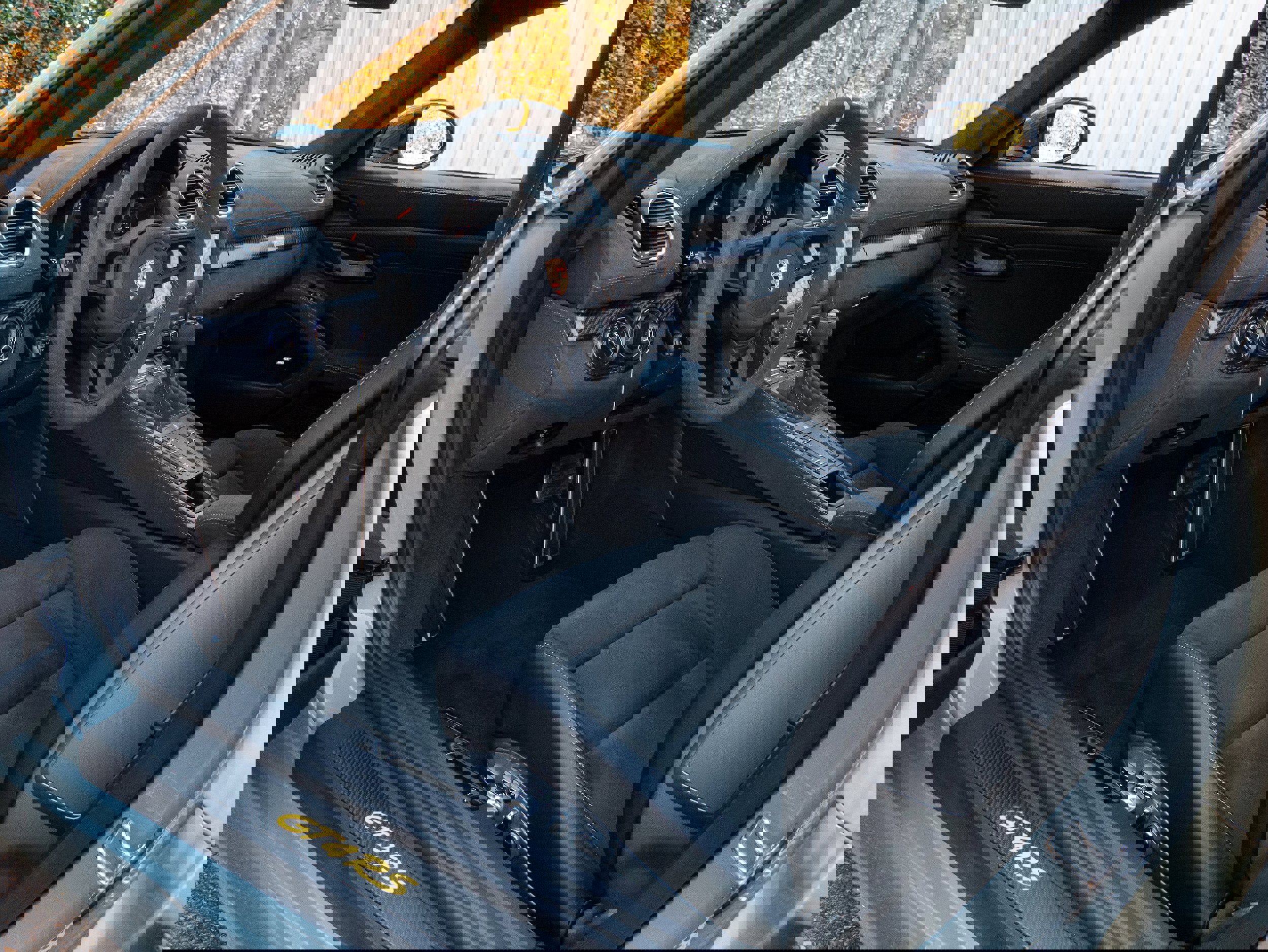 Used 2024 Porsche 718 Cayman GT4 RS image 4