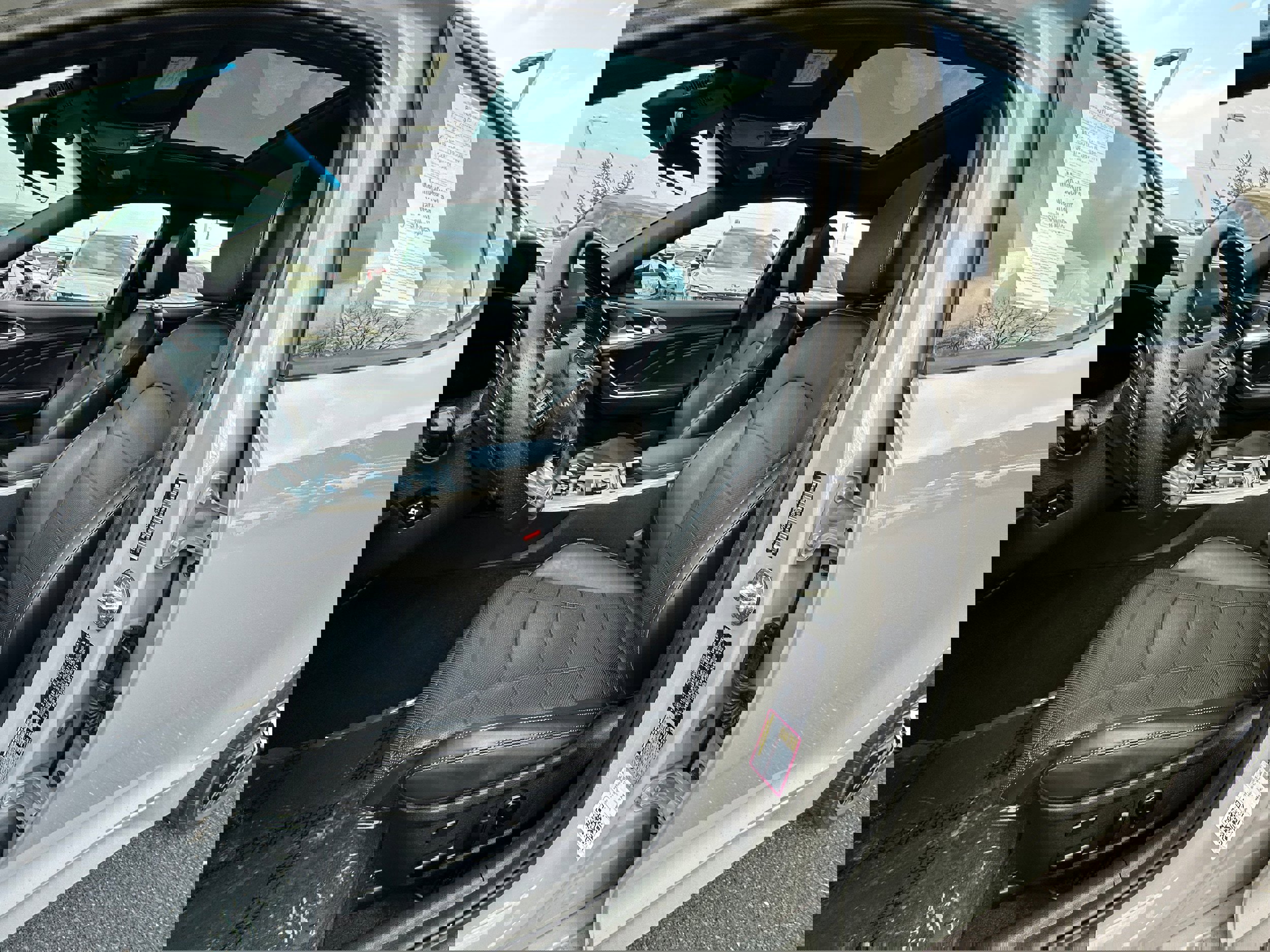 Used 2023 Kia Stinger GT2 image 29