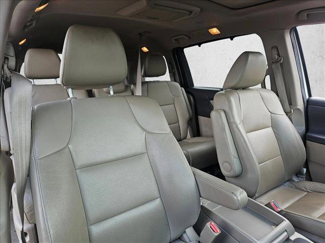 Used 2016 Honda Odyssey Touring image 14