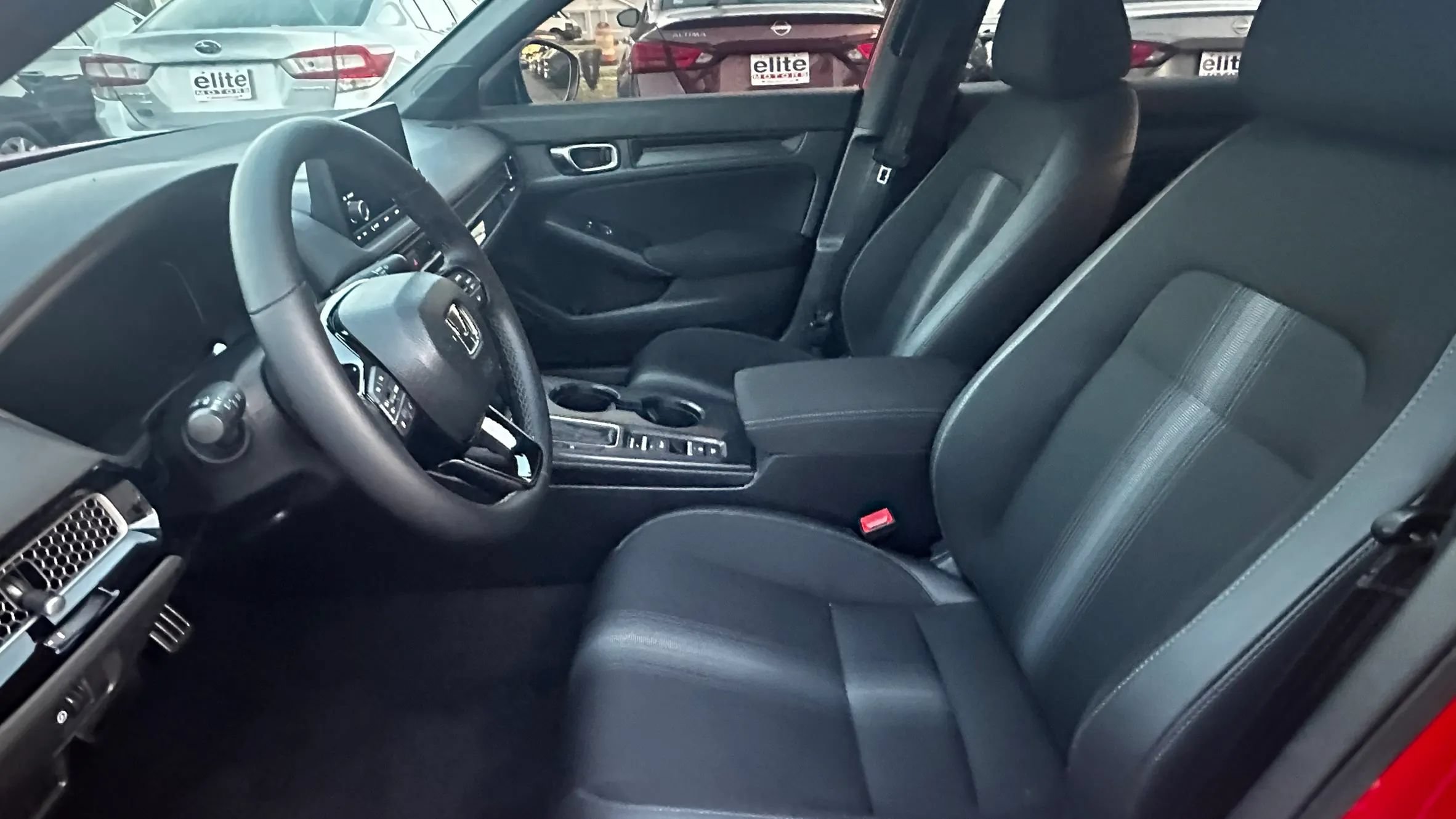 Used 2024 Honda Civic Sport image 26