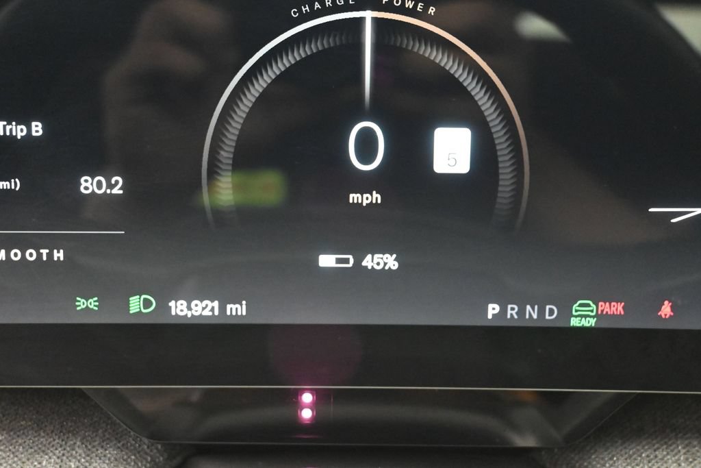 Used 2024 Lucid Air Pure RWD image 27