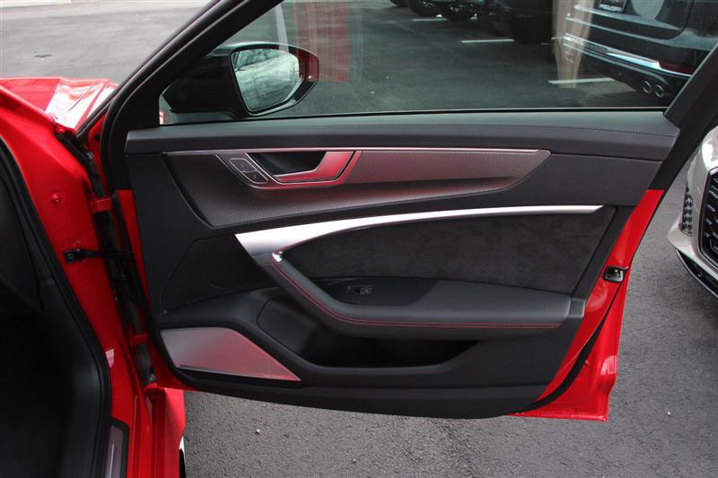 Used 2021 Audi RS 6 image 13