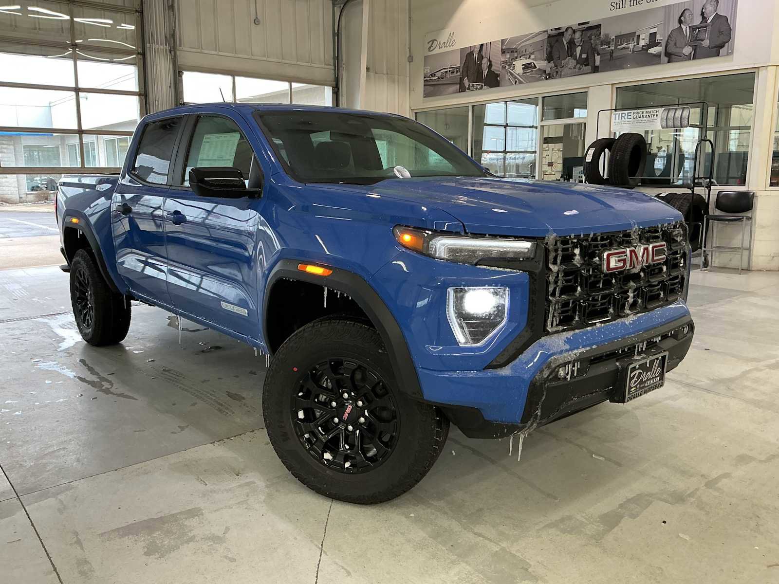 New 2026 GMC Canyon Elevation w/ Convenience Package image 1