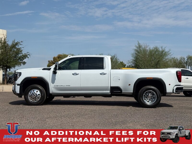 Used 2026 GMC Sierra 3500 Denali Ultimate AWD/4WD image 9
