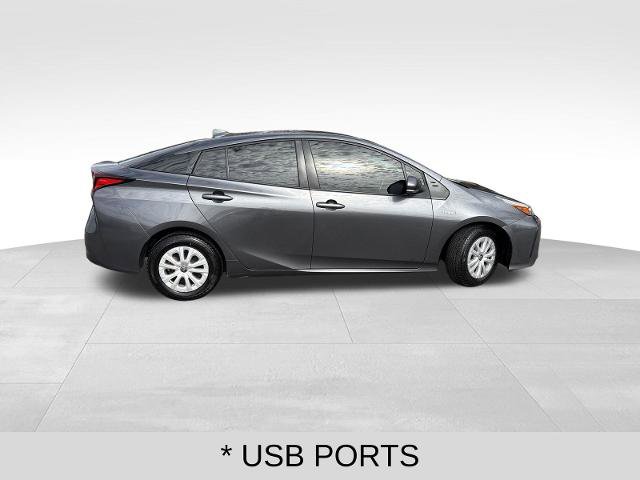 Used 2022 Toyota Prius L Eco image 6