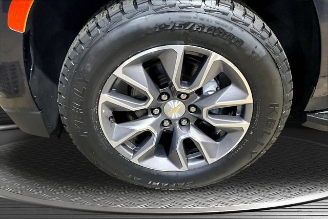 Used 2022 Chevrolet Tahoe LT w/ Luxury Package AWD/4WD image 34