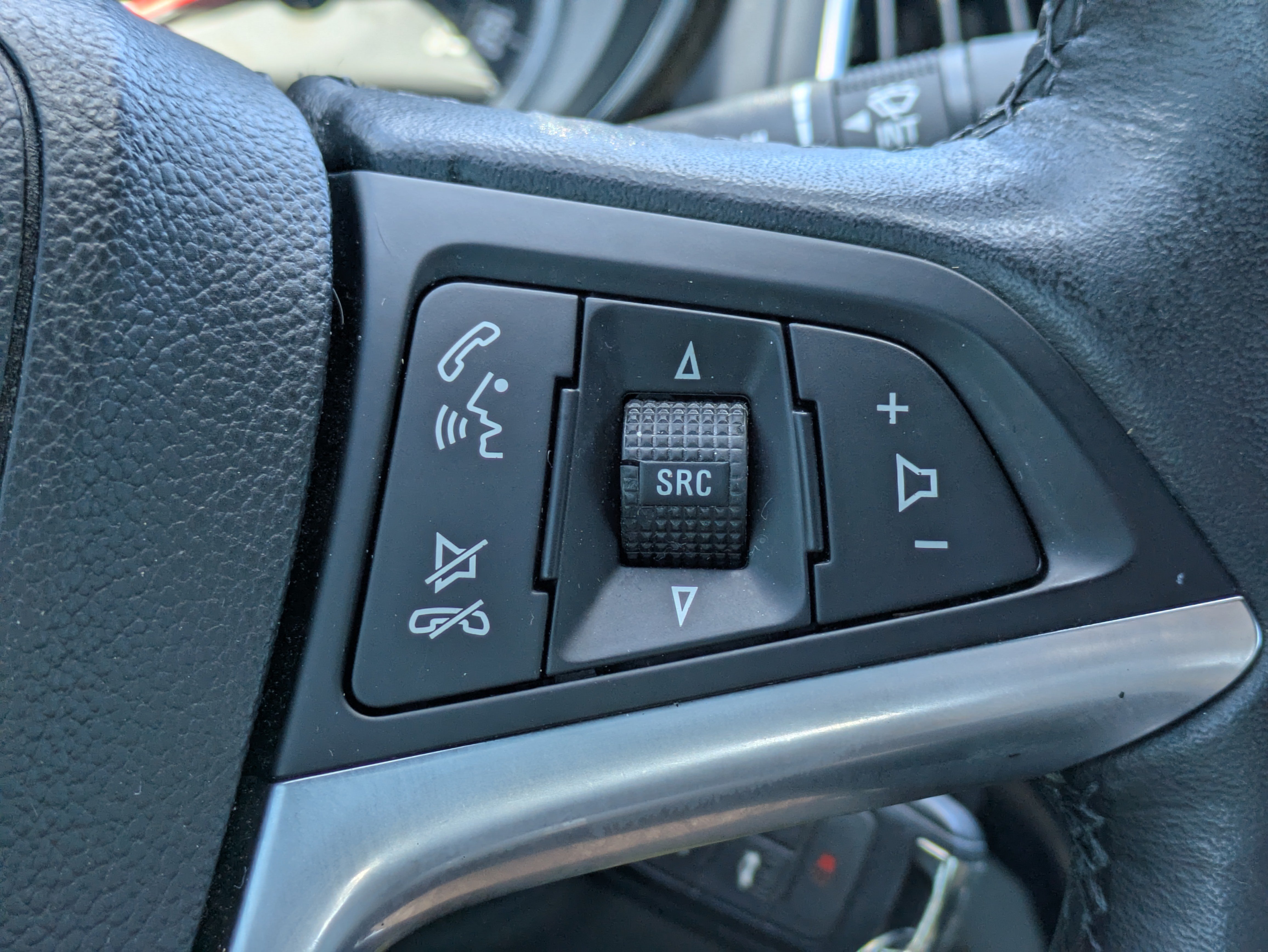 Used 2016 Buick Cascada Premium FWD image 22