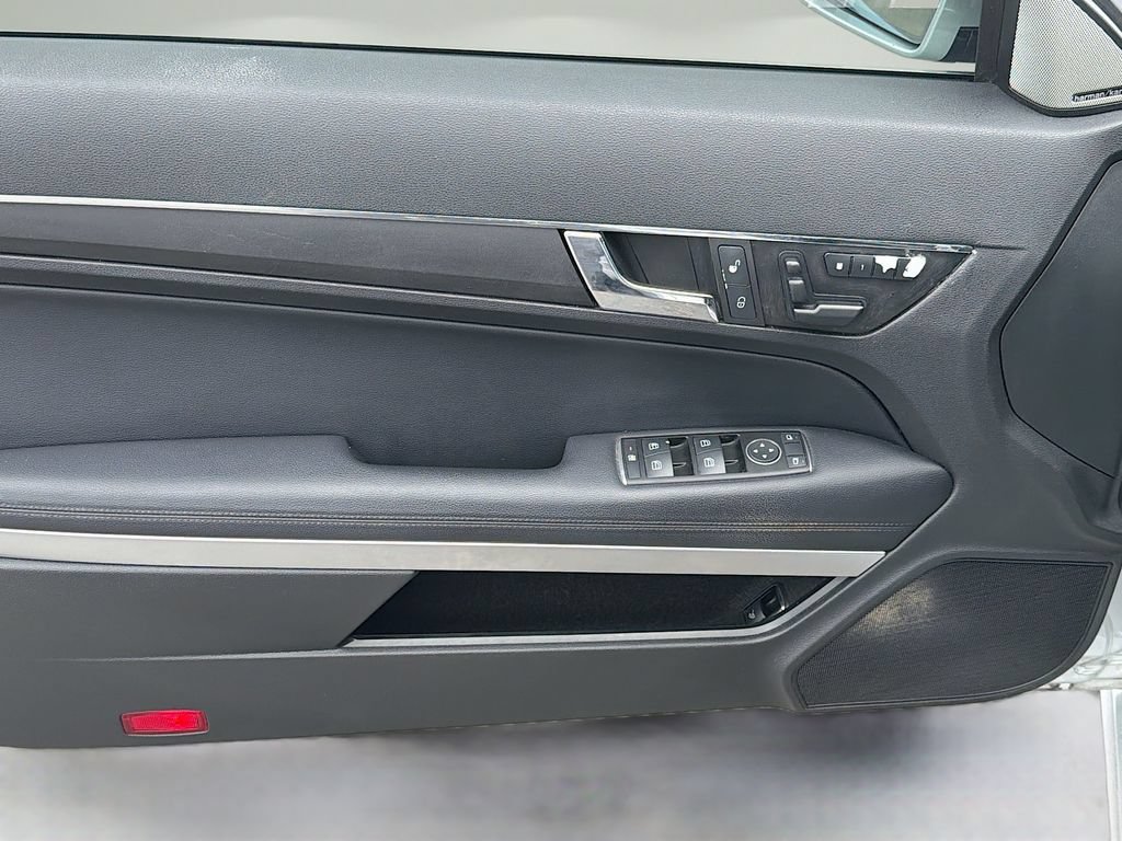 Used 2012 Mercedes-Benz E 350 Cabriolet image 19
