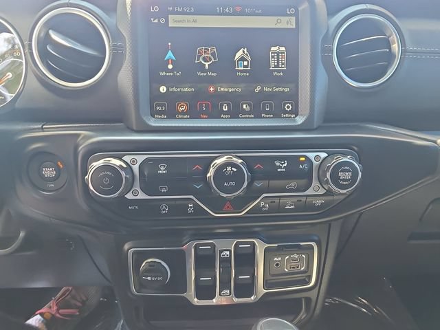 Used 2021 Jeep Gladiator Overland w/ Popular Equipment Package AWD/4WD image 22