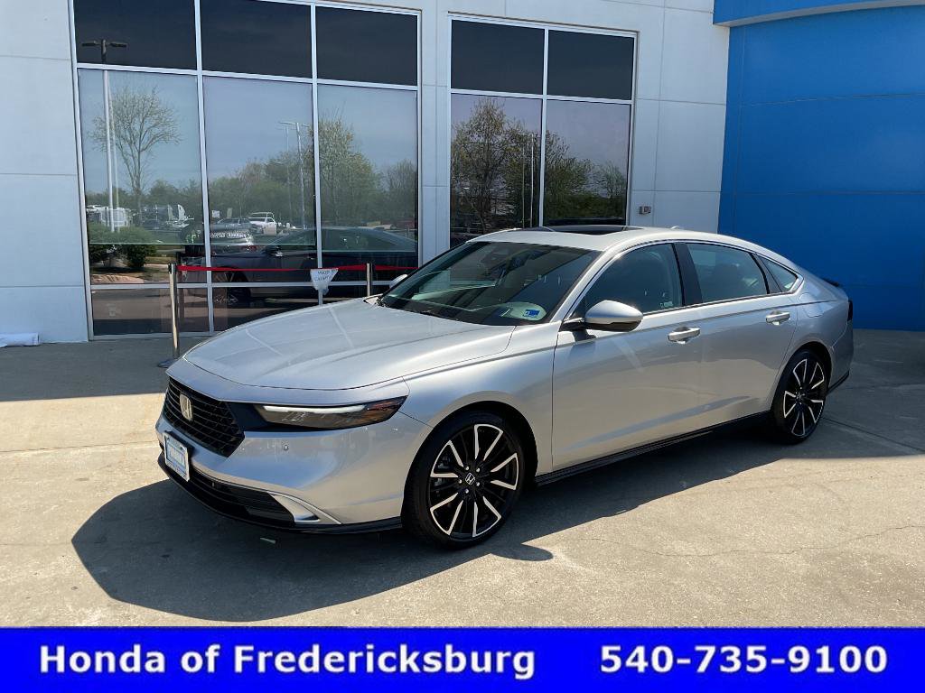 Certified 2024 Honda Accord Touring image 1