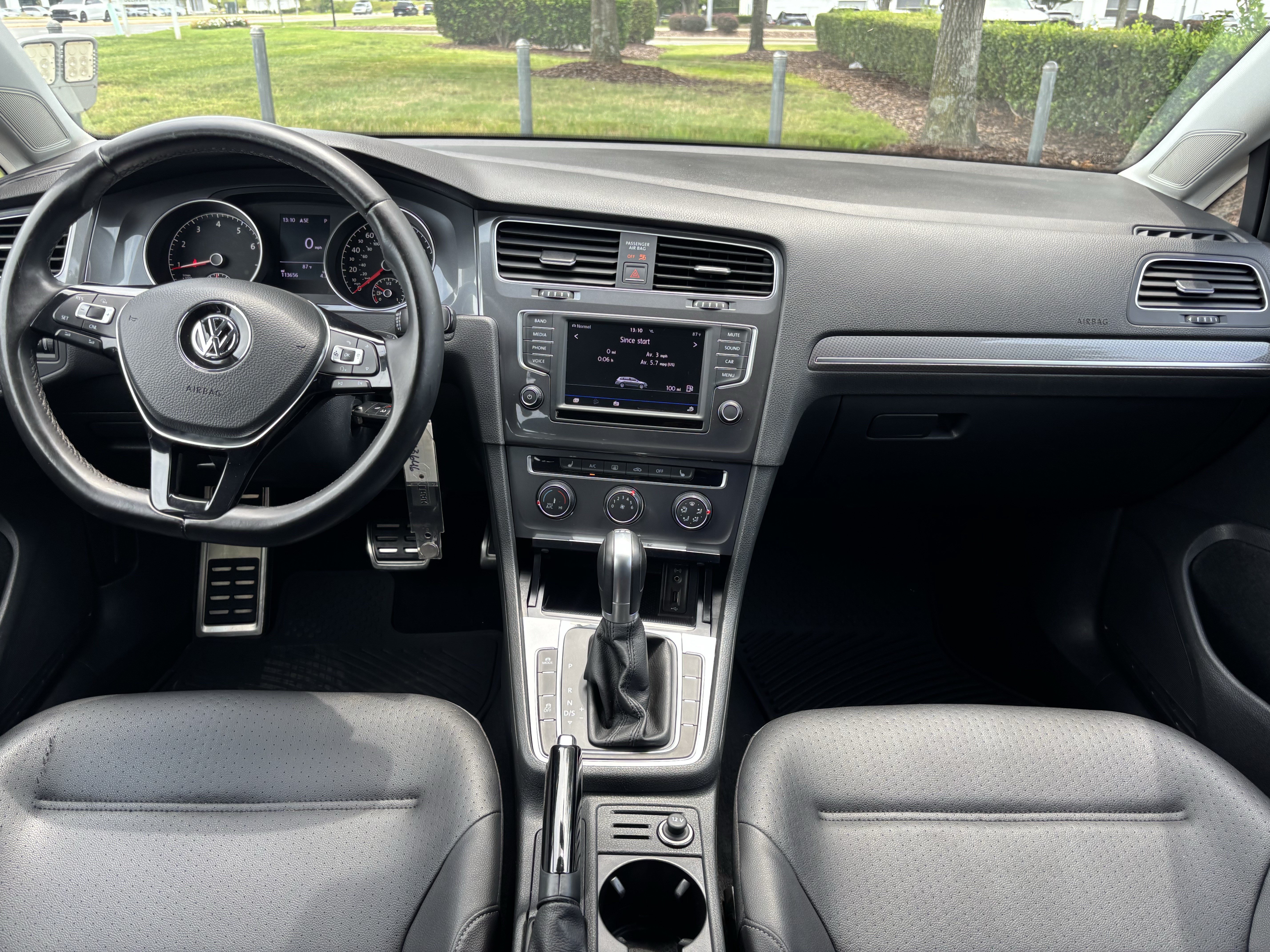 Used 2017 Volkswagen Golf Alltrack S AWD/4WD image 29