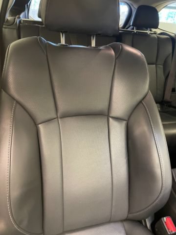 Used 2022 Subaru Outback Limited AWD/4WD image 15