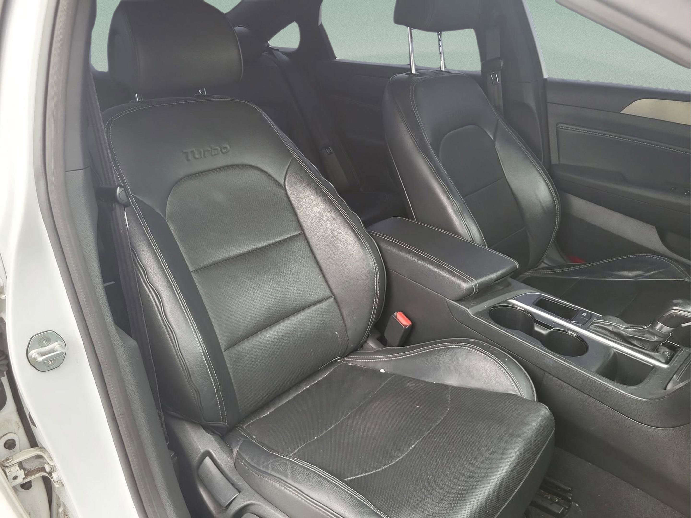 Used 2015 Hyundai Sonata Sport 2.0T w/ Winter Package image 19