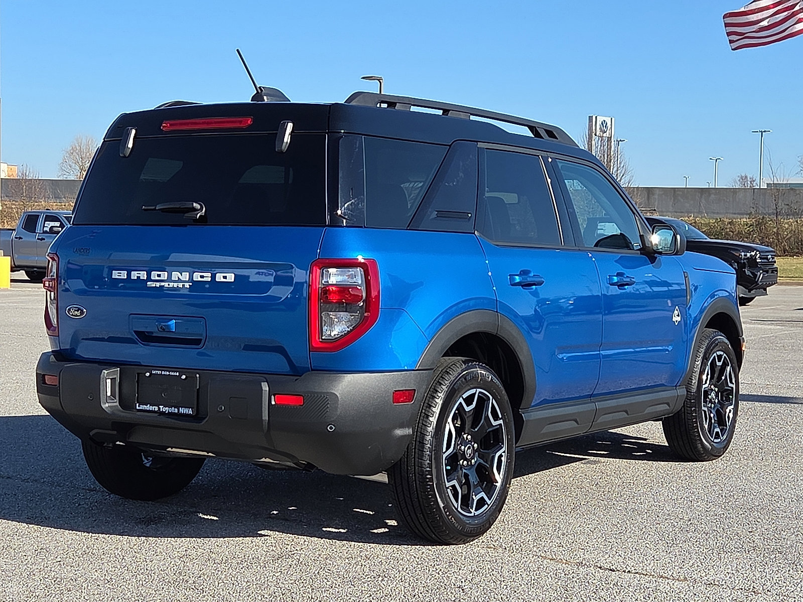 Used 2025 Ford Bronco Sport Outer Banks image 5