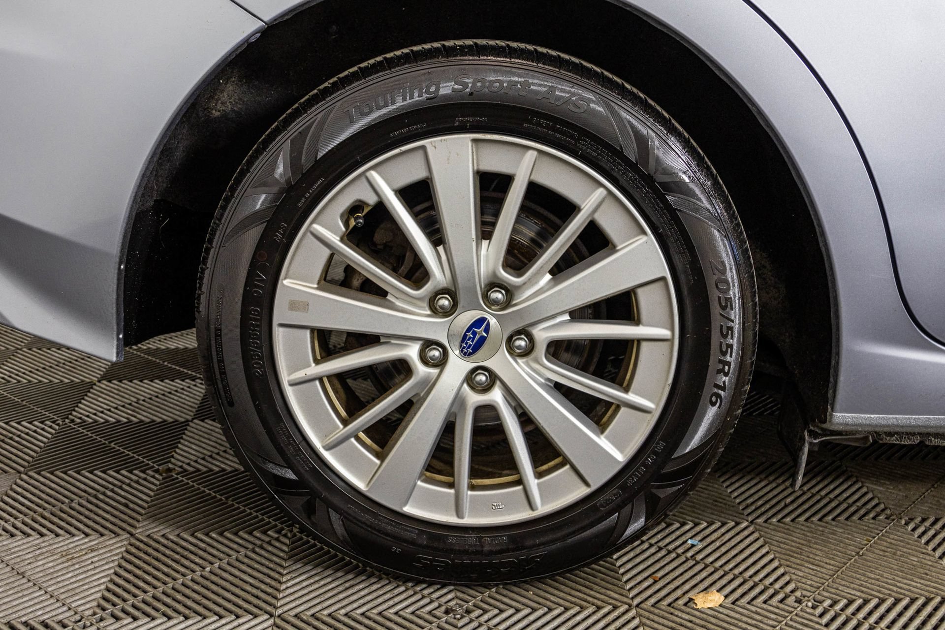 Used 2017 Subaru Impreza 2.0i Premium AWD/4WD image 51