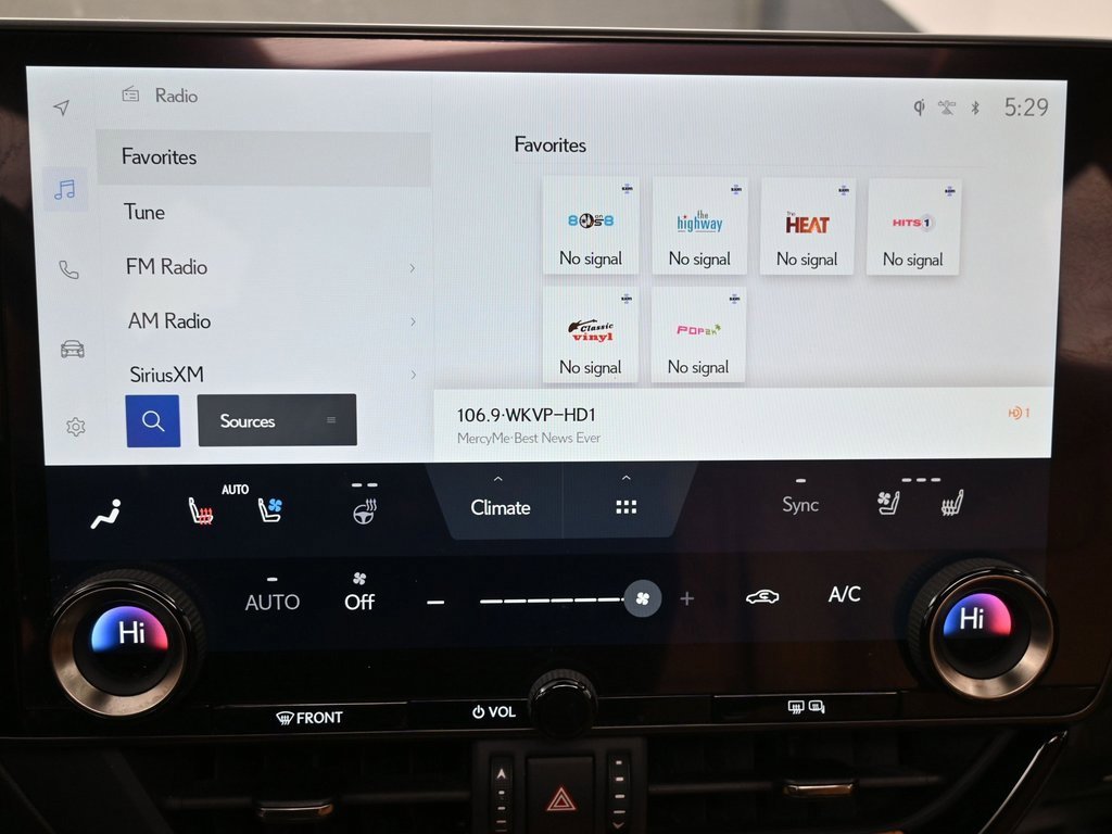 Used 2023 Lexus NX 350h AWD image 13