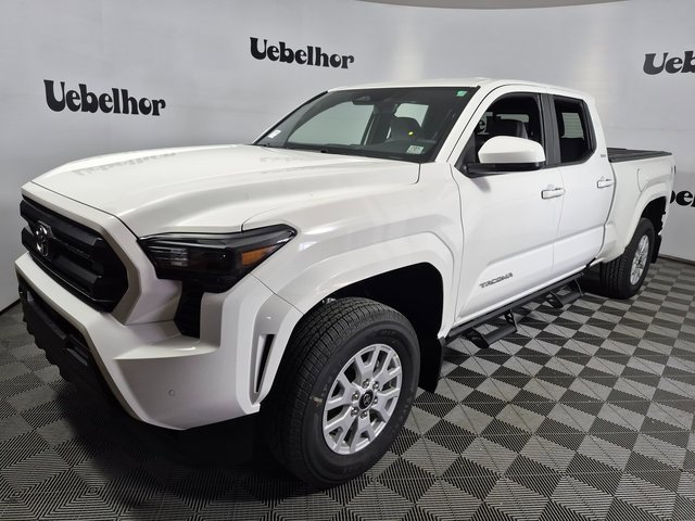 New 2025 Toyota Tacoma SR5 image 3