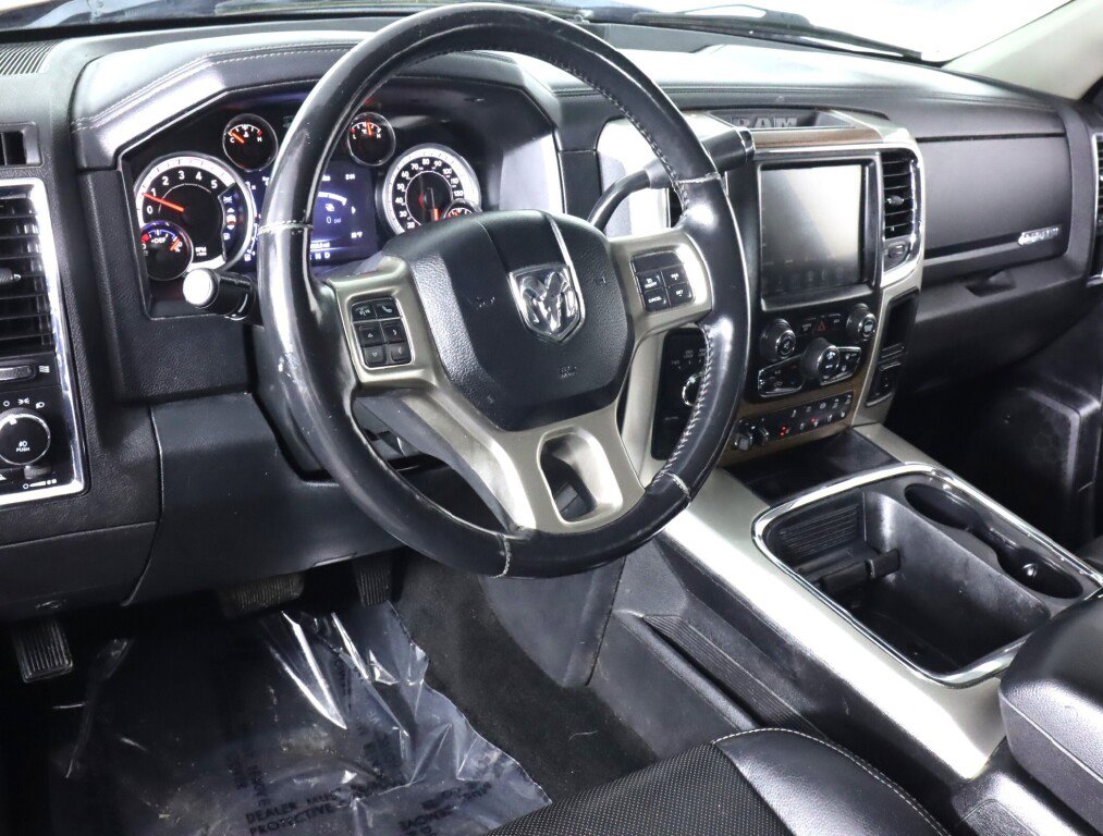 Used 2016 RAM 3500 Laramie w/ Sport Appearance Group image 9