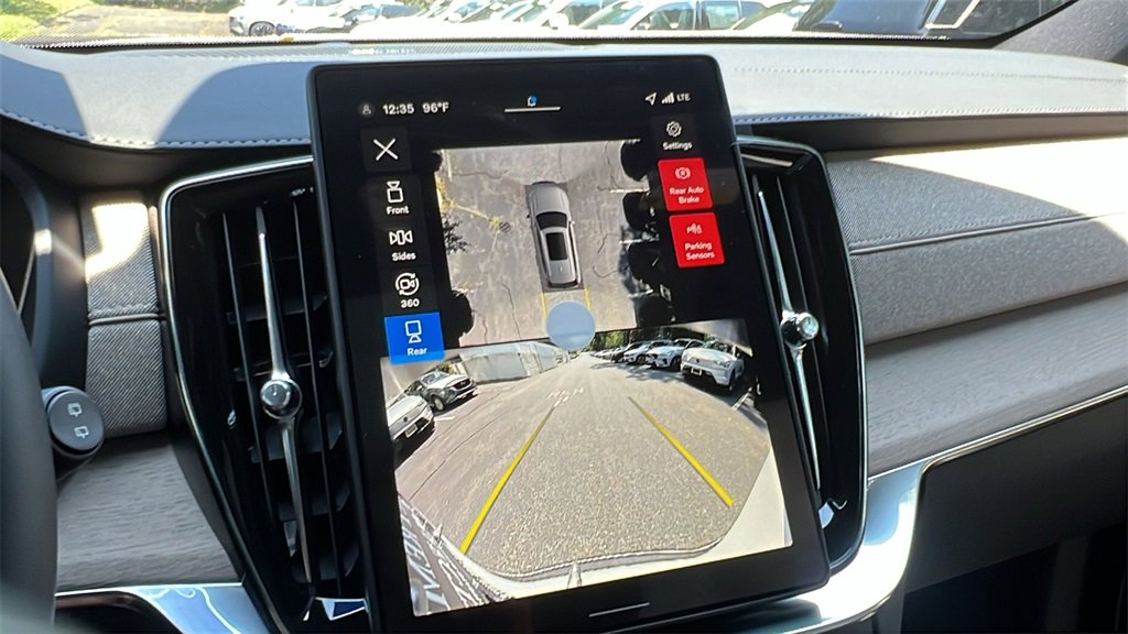 New 2026 Volvo XC90 T8 Plus image 15