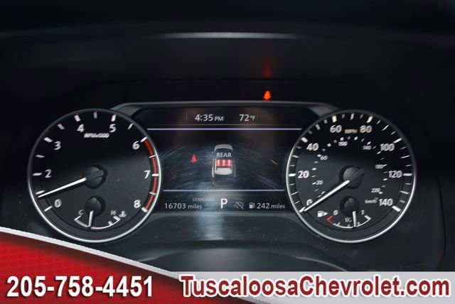 Used 2024 Nissan Rogue S image 28