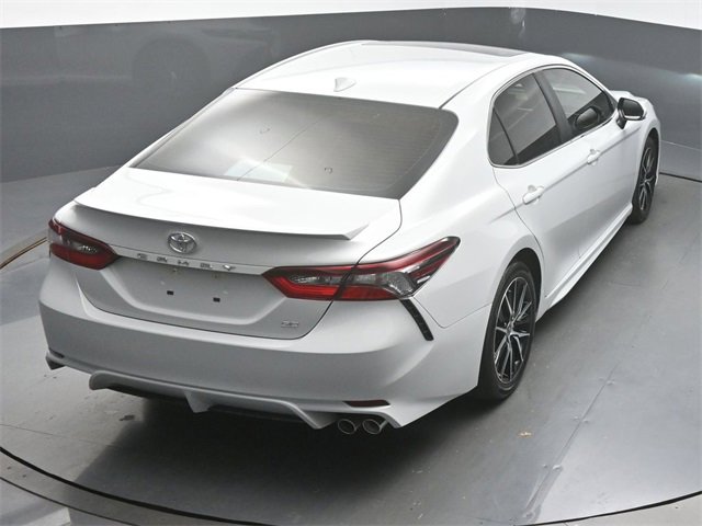 Used 2024 Toyota Camry SE image 45