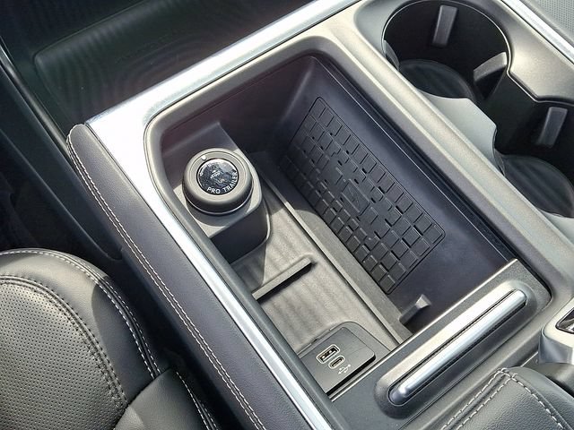 Used 2025 Ford Expedition Max Platinum AWD/4WD image 27