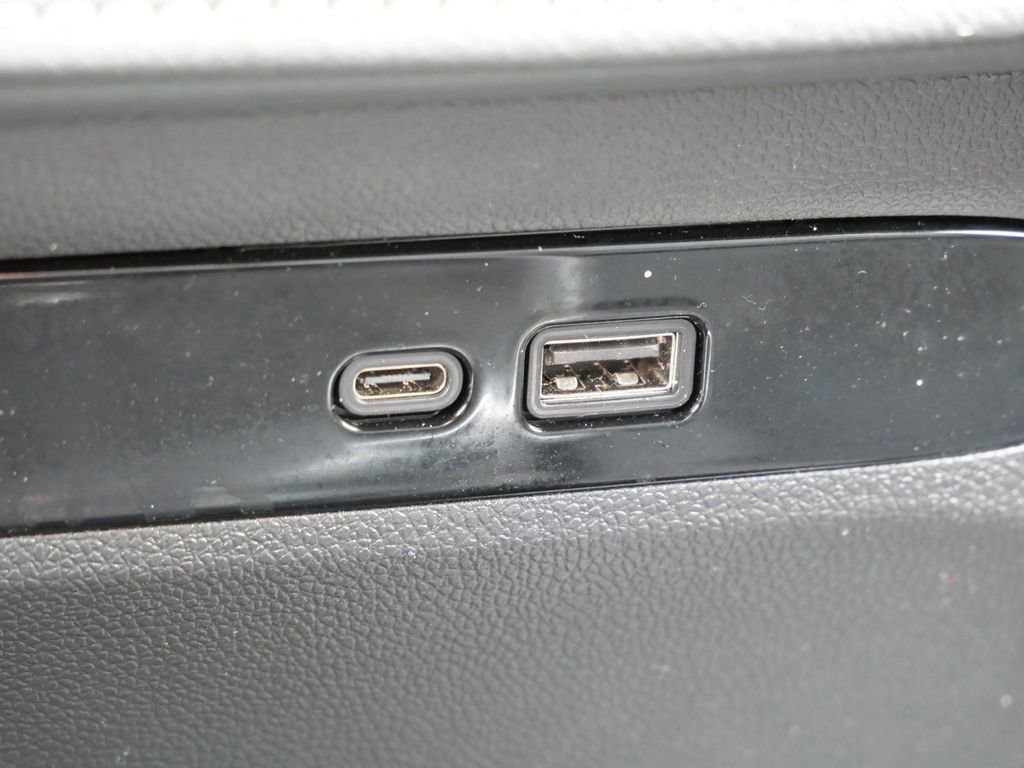 Used 2025 Buick Enclave Sport Touring image 48