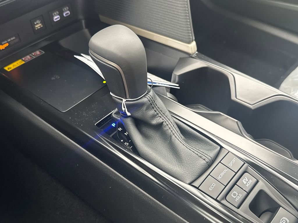 New 2026 Toyota Camry SE image 29