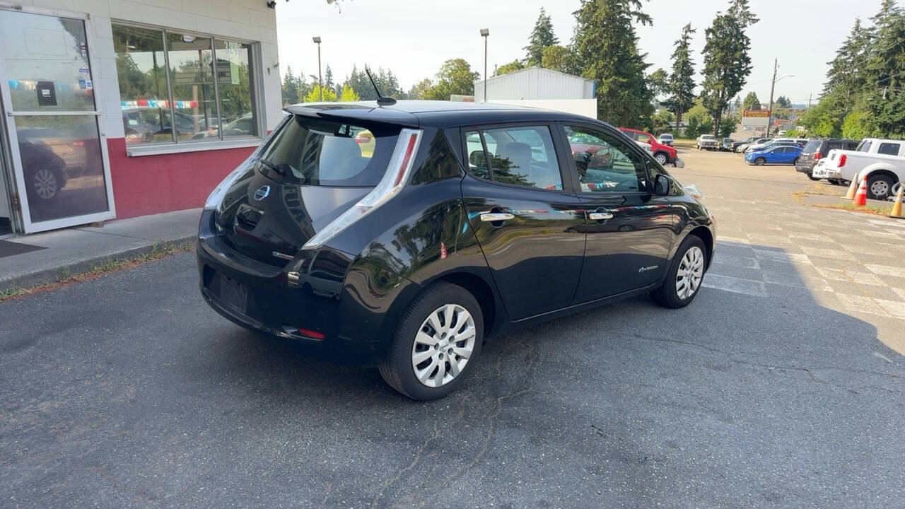 Used 2015 Nissan Leaf S w/ Charge Package FWD image 12