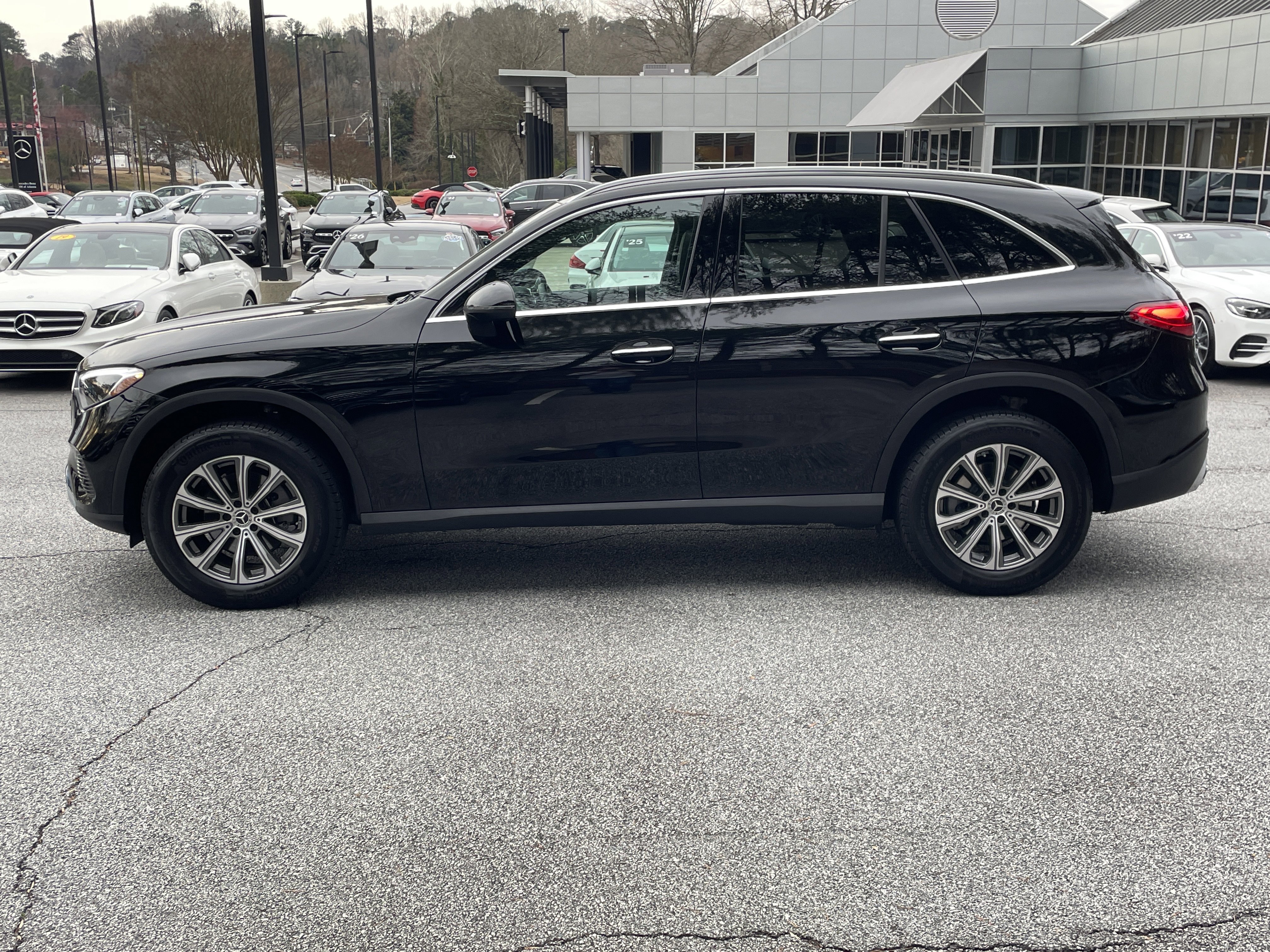 Certified 2025 Mercedes-Benz GLC 300 4MATIC image 16