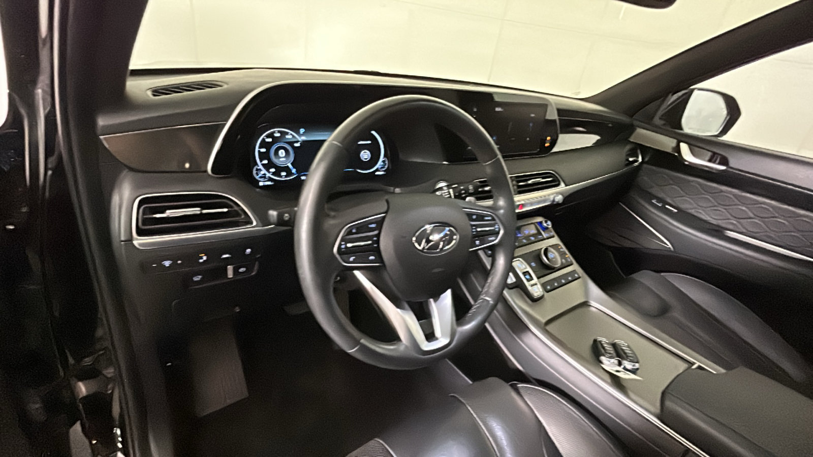 Used 2020 Hyundai Palisade Limited FWD image 17