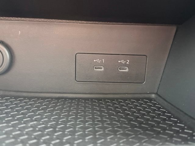 Certified 2026 Nissan Pathfinder SV FWD image 17