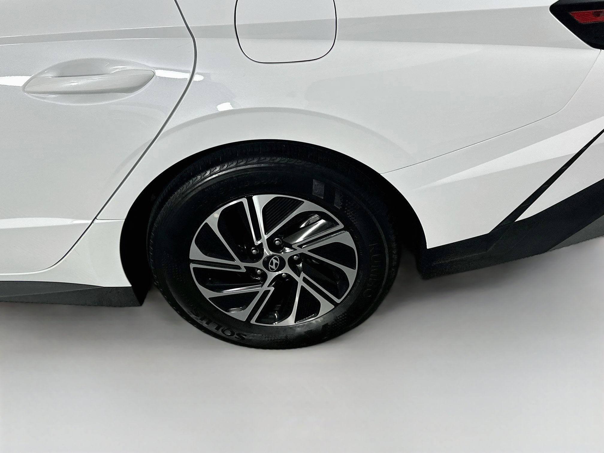 Used 2026 Hyundai Sonata Blue FWD image 11