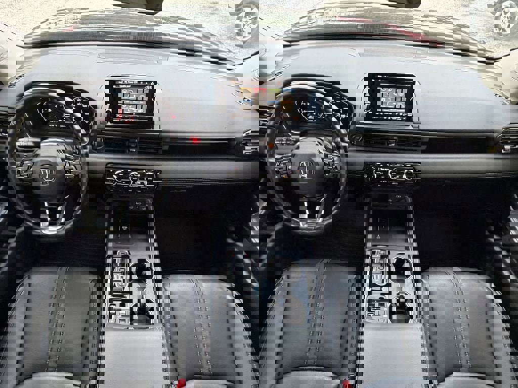 Used 2023 Honda Pilot Touring image 13