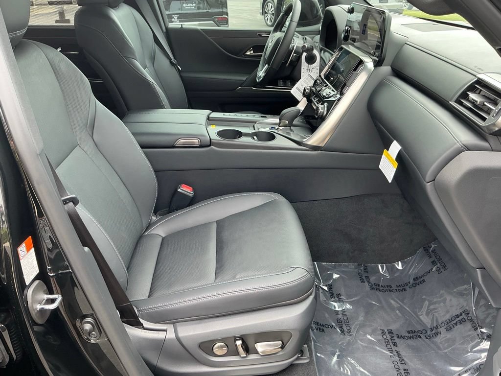 New 2026 Lexus LX 700h Luxury AWD/4WD image 22