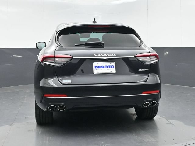 Used 2023 Maserati Levante GT AWD/4WD image 7