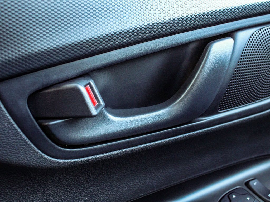 Used 2023 Hyundai Kona SEL w/ Cargo Package image 9