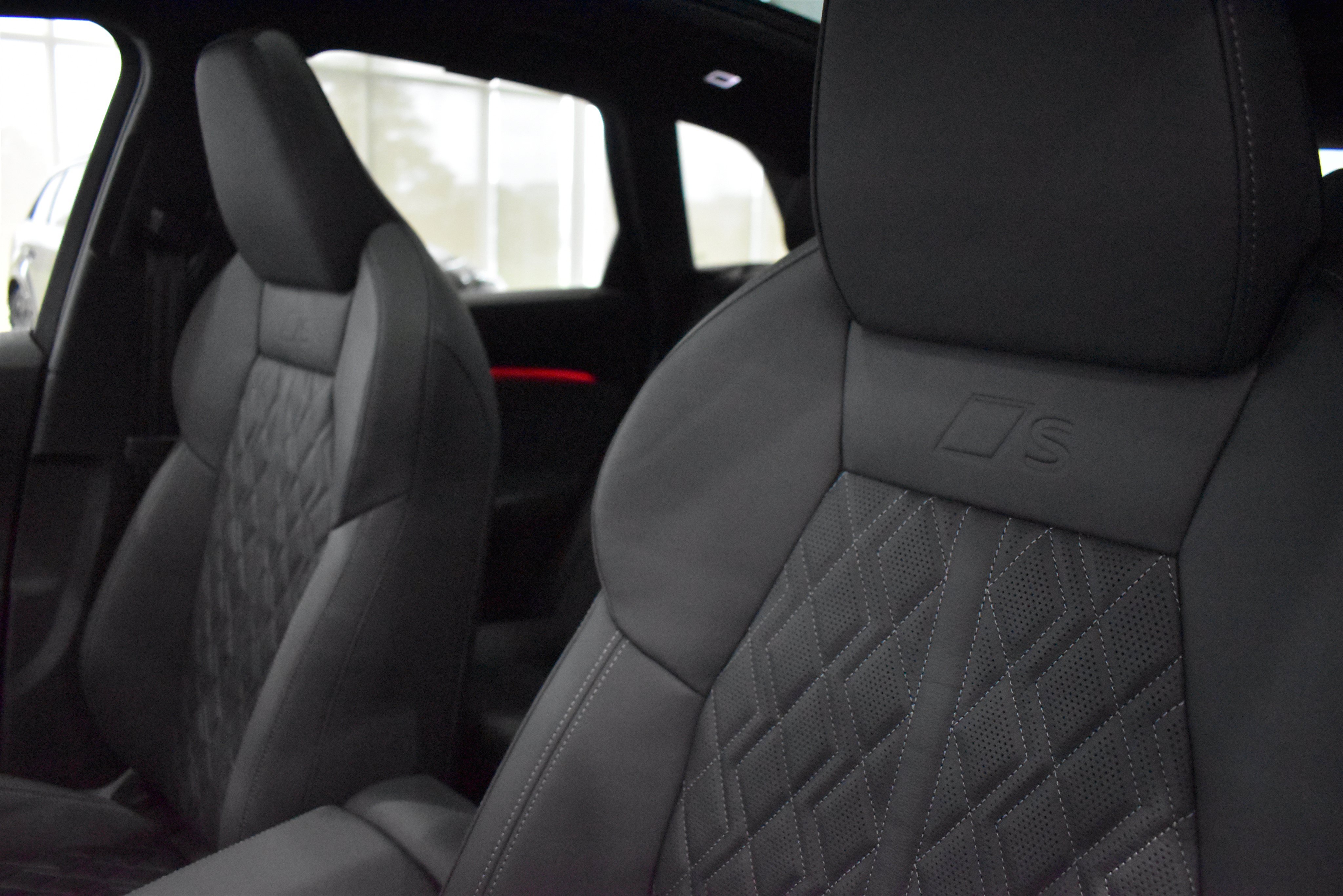 New 2026 Audi SQ5 Prestige AWD/4WD image 13