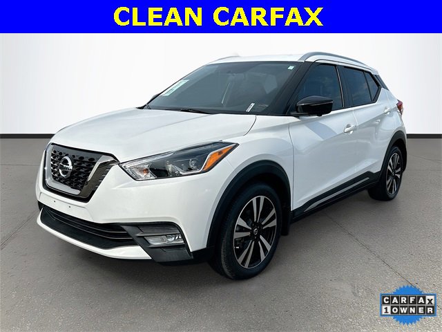 Used 2019 Nissan Kicks SR w/ SR Premium Package image 4