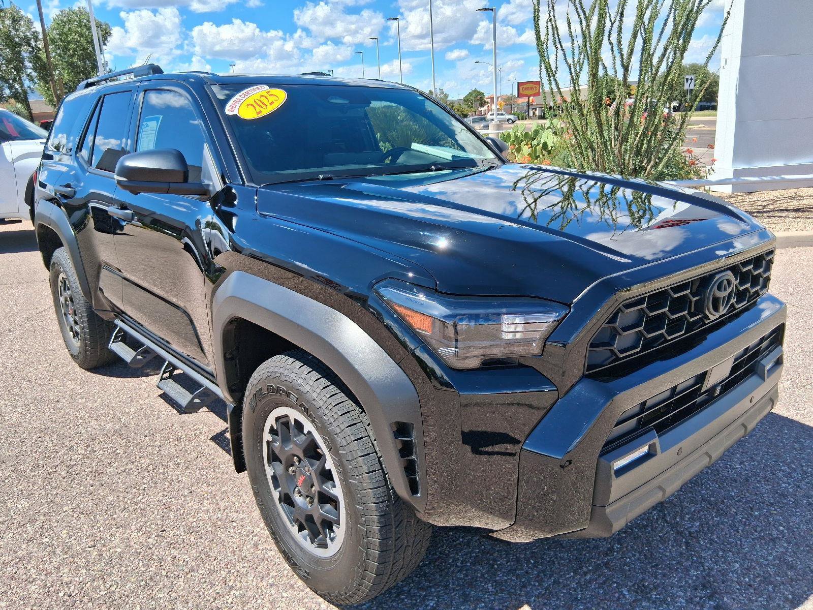 Used 2025 Toyota 4Runner TRD Off-Road Premium AWD/4WD image 9