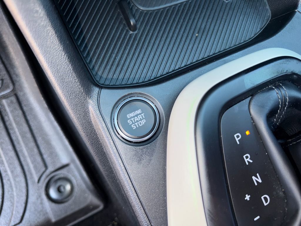 Used 2025 Kia K4 GT-Line image 31