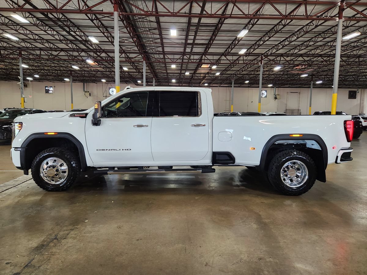 Used 2024 GMC Sierra 3500 Denali w/ Denali Reserve Package AWD/4WD image 7